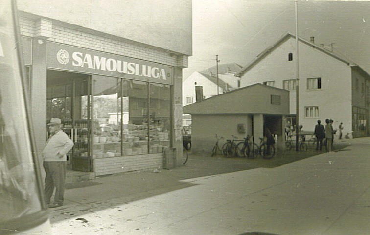 Na staroj fotografiji s druge polovine 20. veka vidi se centar Nove Pazove.