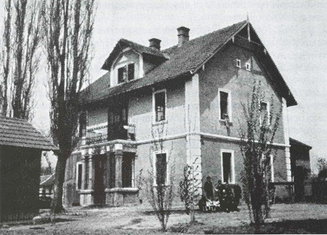 Zgrada „Sirotište" ili „Vila na jezeru“(zgrada nekadašnje gimnazije), prva polovina 20.veka 